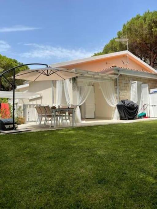 Zaffiro Casa Vacanze Al Mare Valledoria  Exteriör bild