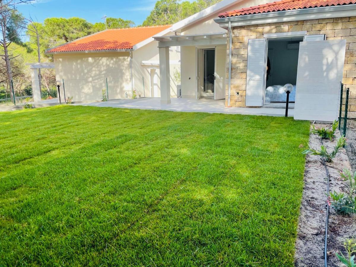 Zaffiro Casa Vacanze Al Mare Valledoria  Exteriör bild